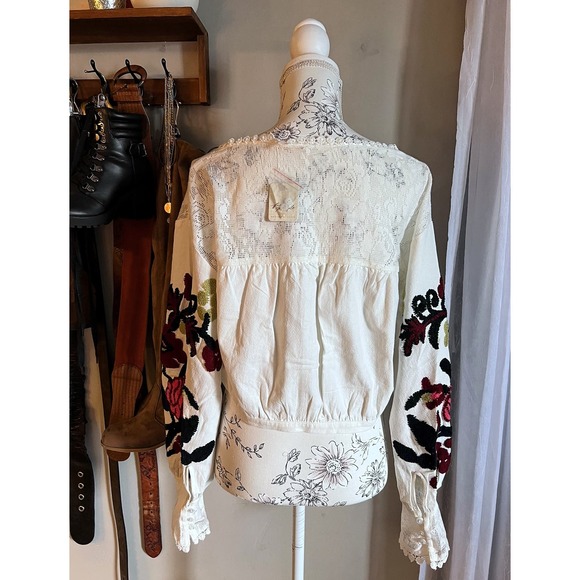 Free People | Meadows Embroidered Crop Top Size Medium - Picture 8 of 9